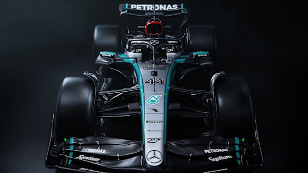 Mercedes W15